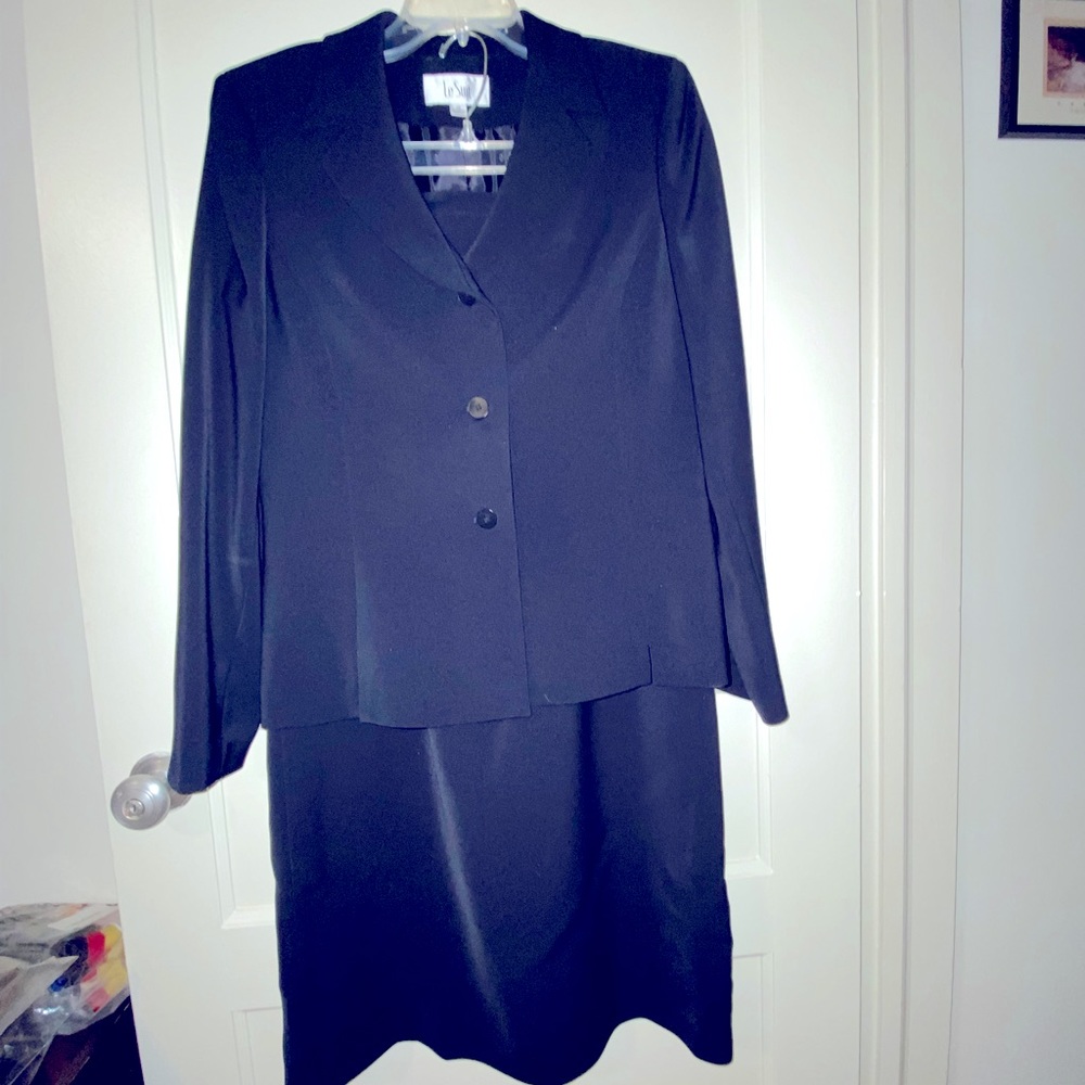 Ladies Suit